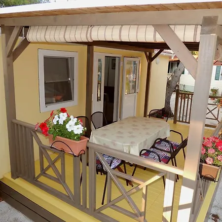 Mobile Dalmatica 3* Privlaka (Zadar)