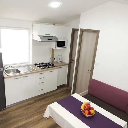 Mobile Dalmatica Ferienpark 3*